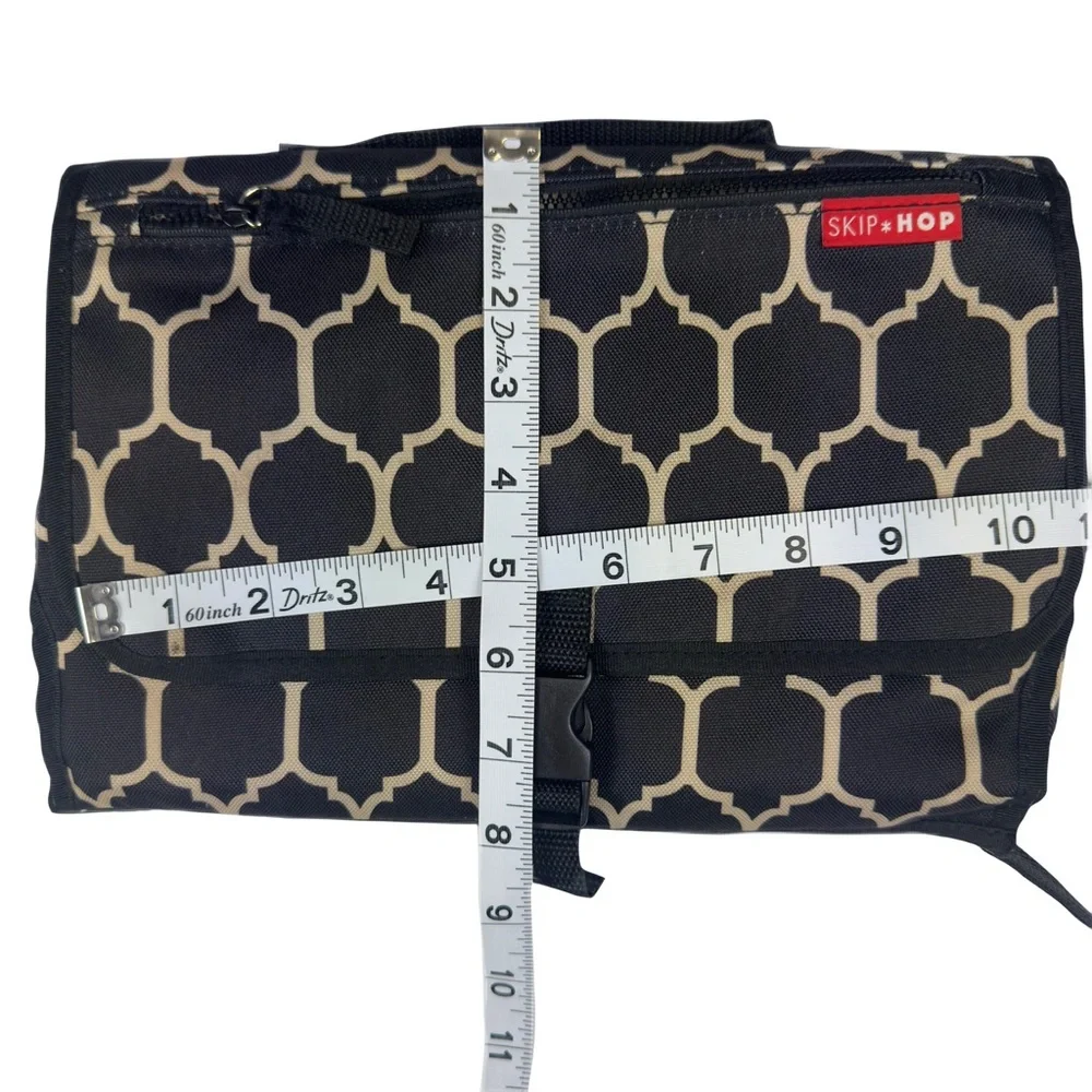 Skip Hop Travel Diaper Changing Pad Station & Bag Unisex black & tan